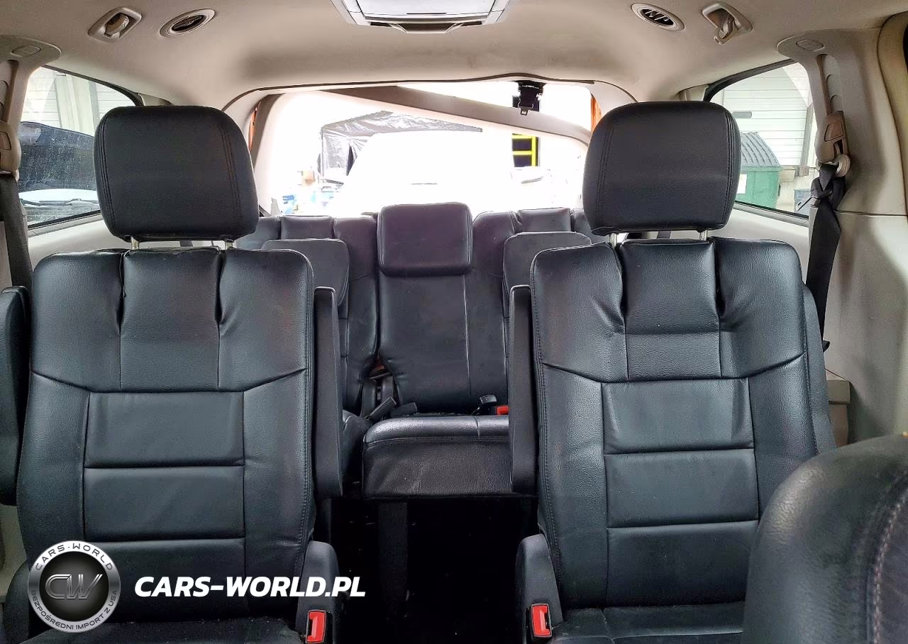 2011 Dodge Grand Caravan VIN:2D4RN5DG7BR721067 - 10
