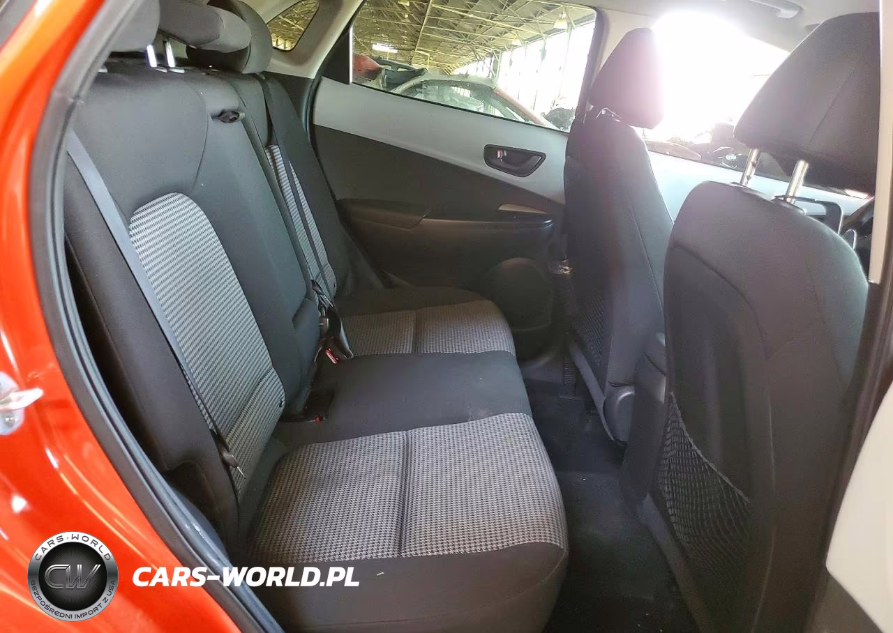 2019 Hyundai Kona Se VIN:KM8K12AA7KU195062 - 10