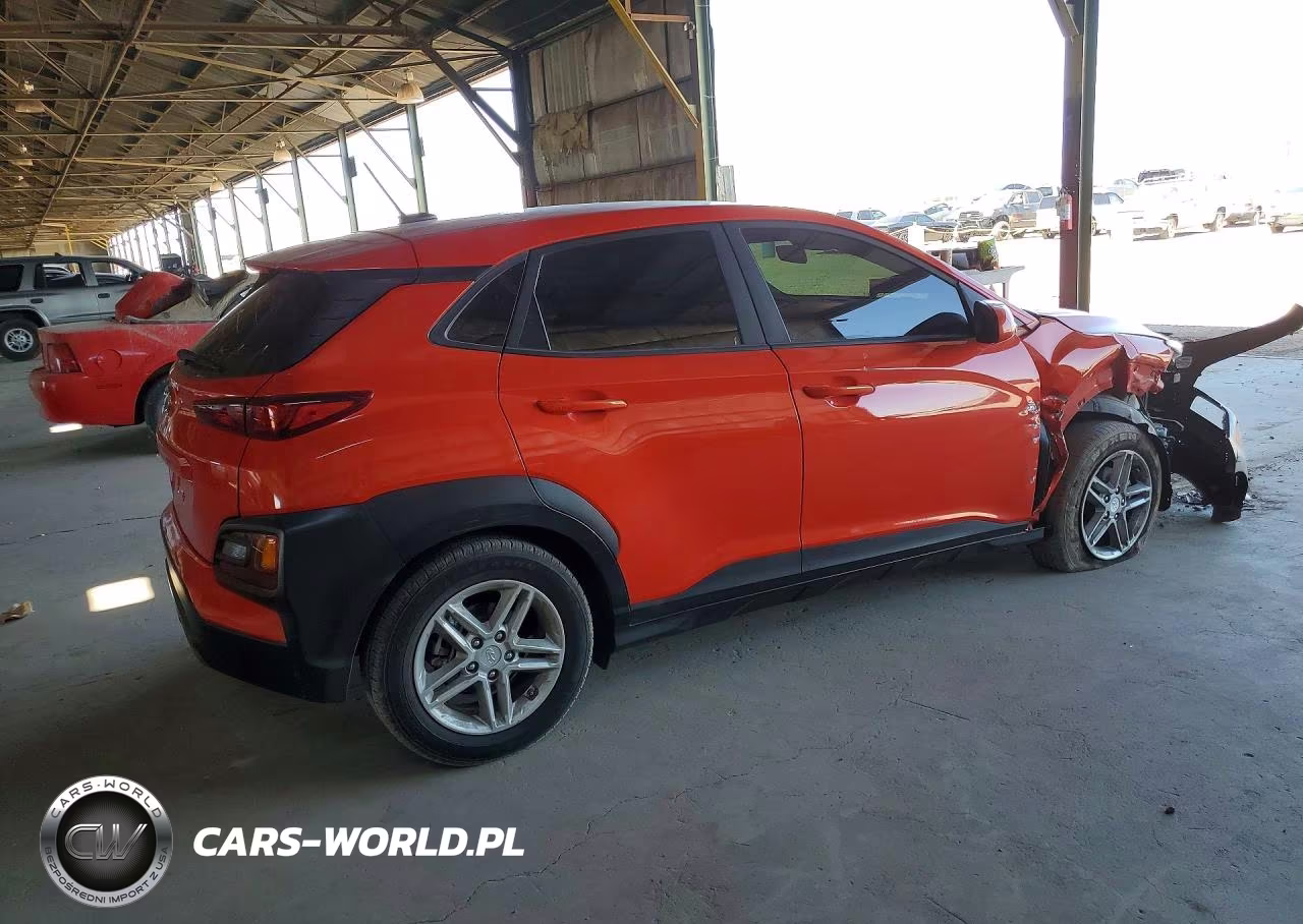 2019 Hyundai Kona Se VIN:KM8K12AA7KU195062 - 3