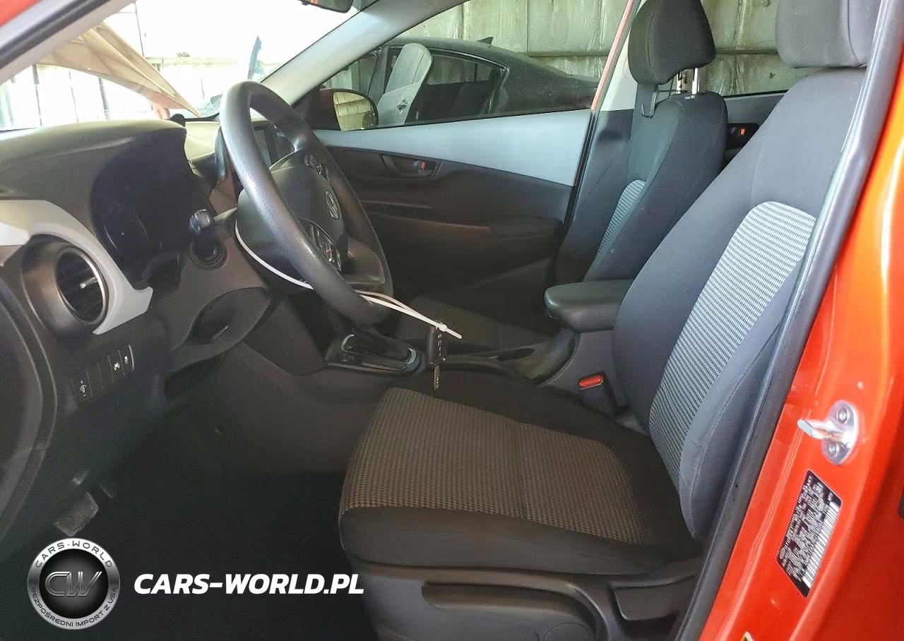 2019 Hyundai Kona Se VIN:KM8K12AA7KU195062 - 7