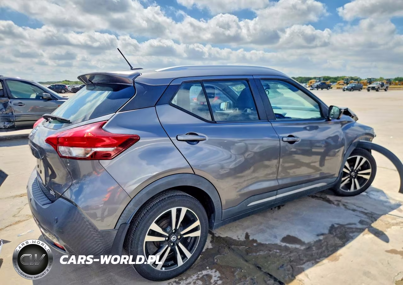 2020 Nissan Kicks Sr VIN:3N1CP5DV8LL519707 - 3