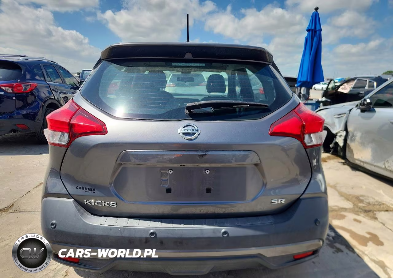 2020 Nissan Kicks Sr VIN:3N1CP5DV8LL519707 - 6