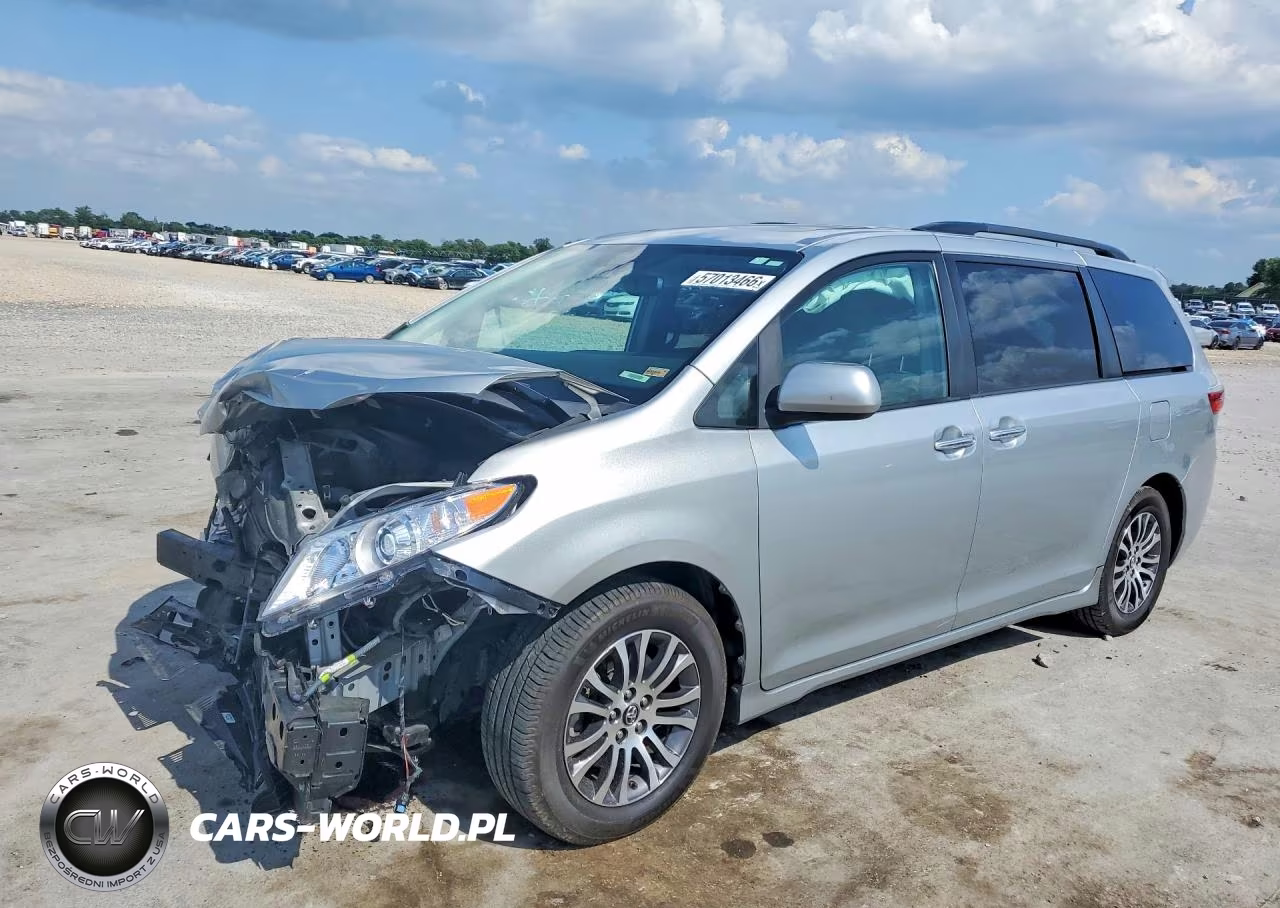 2019 Toyota Sienna Xle 8-Passenger