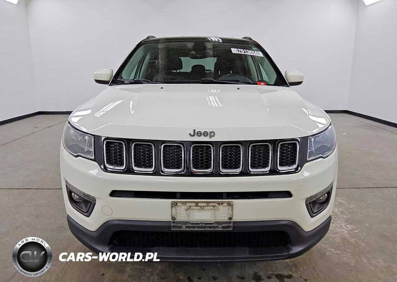 2018 Jeep Compass Latitude VIN:3C4NJDBBXJT192279 - 5