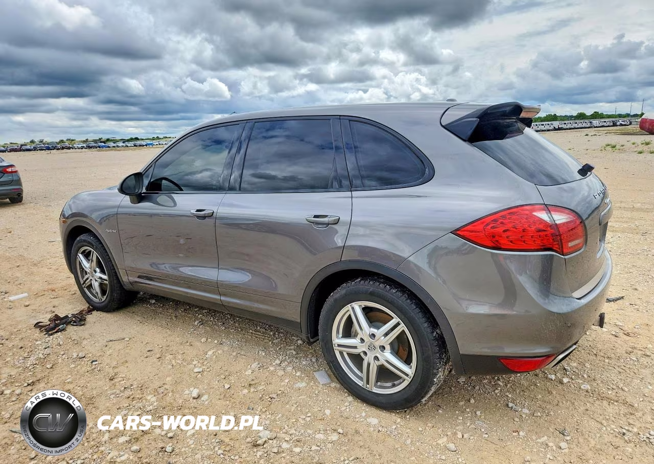2014 Porsche Cayenne S Hybrid VIN:WP1AE2A25ELA50138 - 2