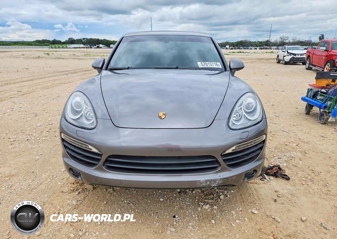 2014 Porsche Cayenne S Hybrid VIN:WP1AE2A25ELA50138 - 5