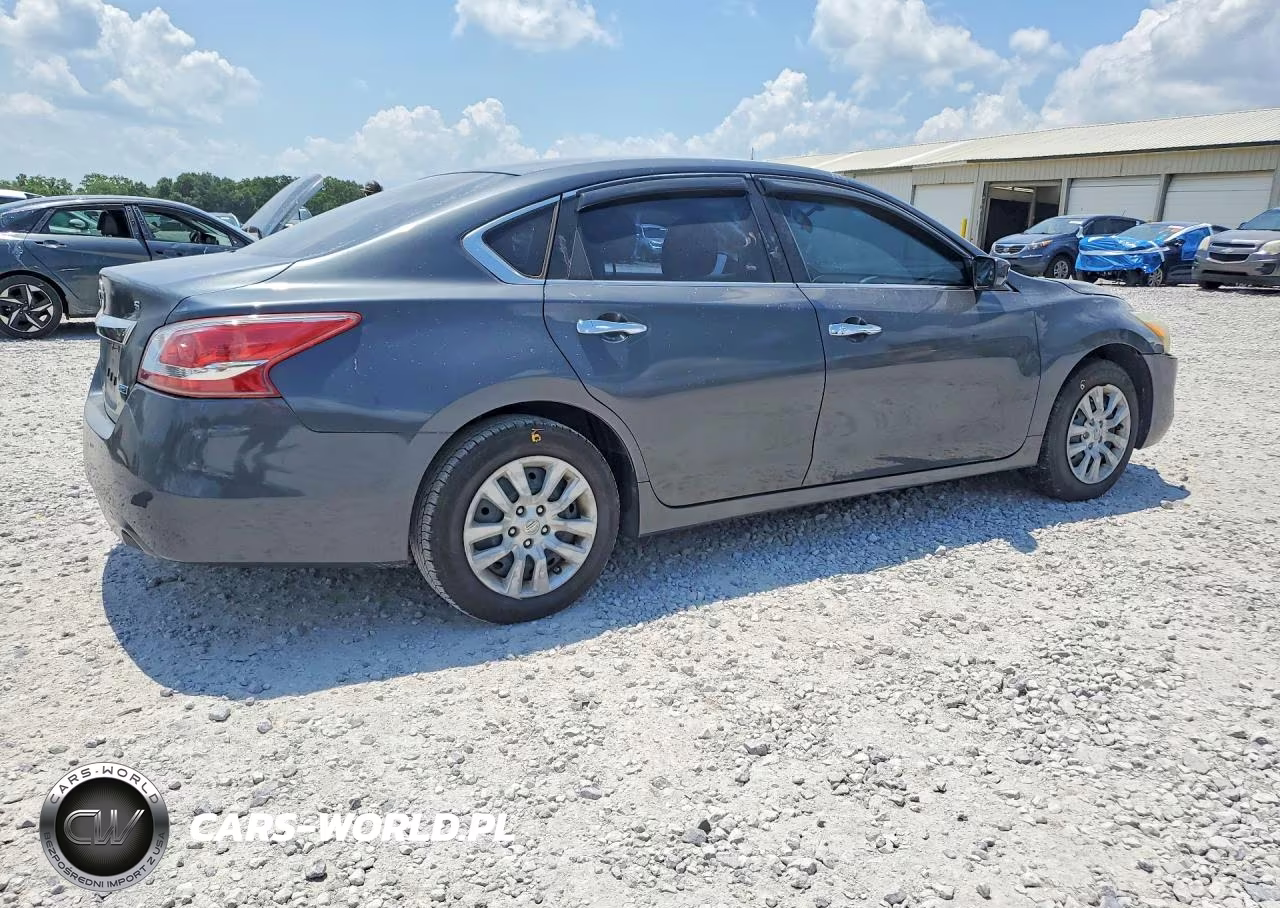 2013 Nissan Altima 2.5 VIN:1N4AL3AP8DC203379 - 3