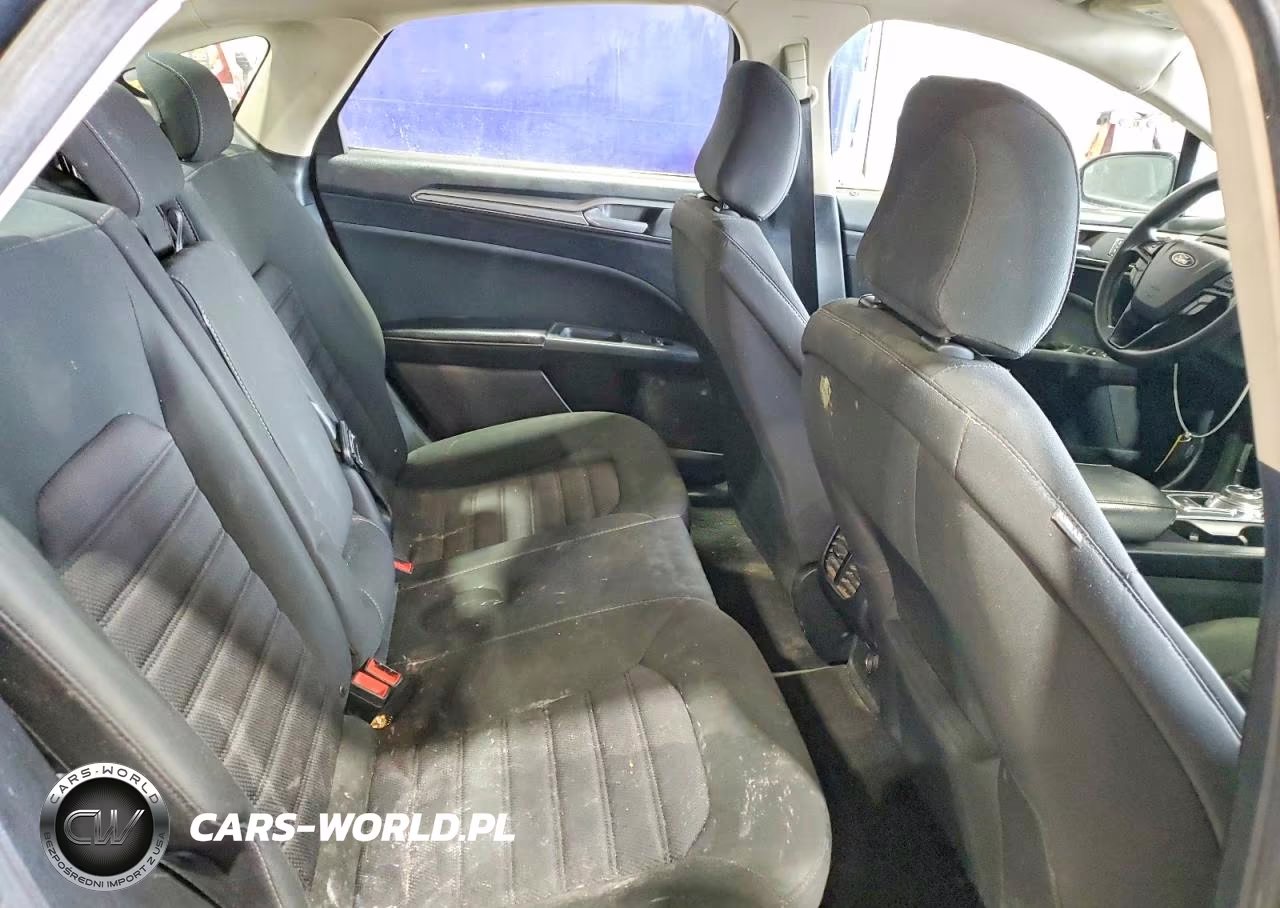 2020 Ford Fusion Se VIN:3FA6P0HD1LR149704 - 10