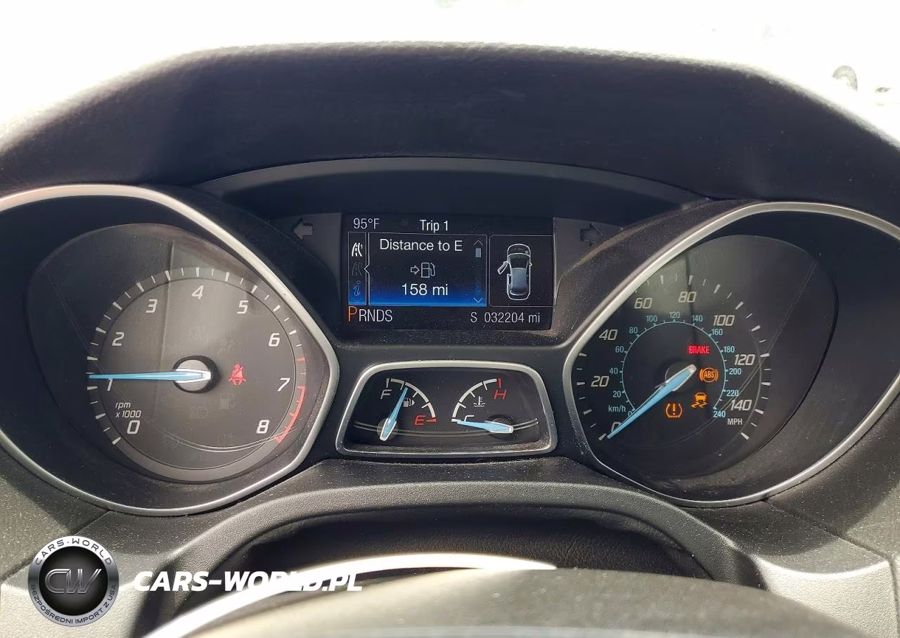 2014 Ford Focus Titanium VIN:1FADP3N21EL263991 - 9