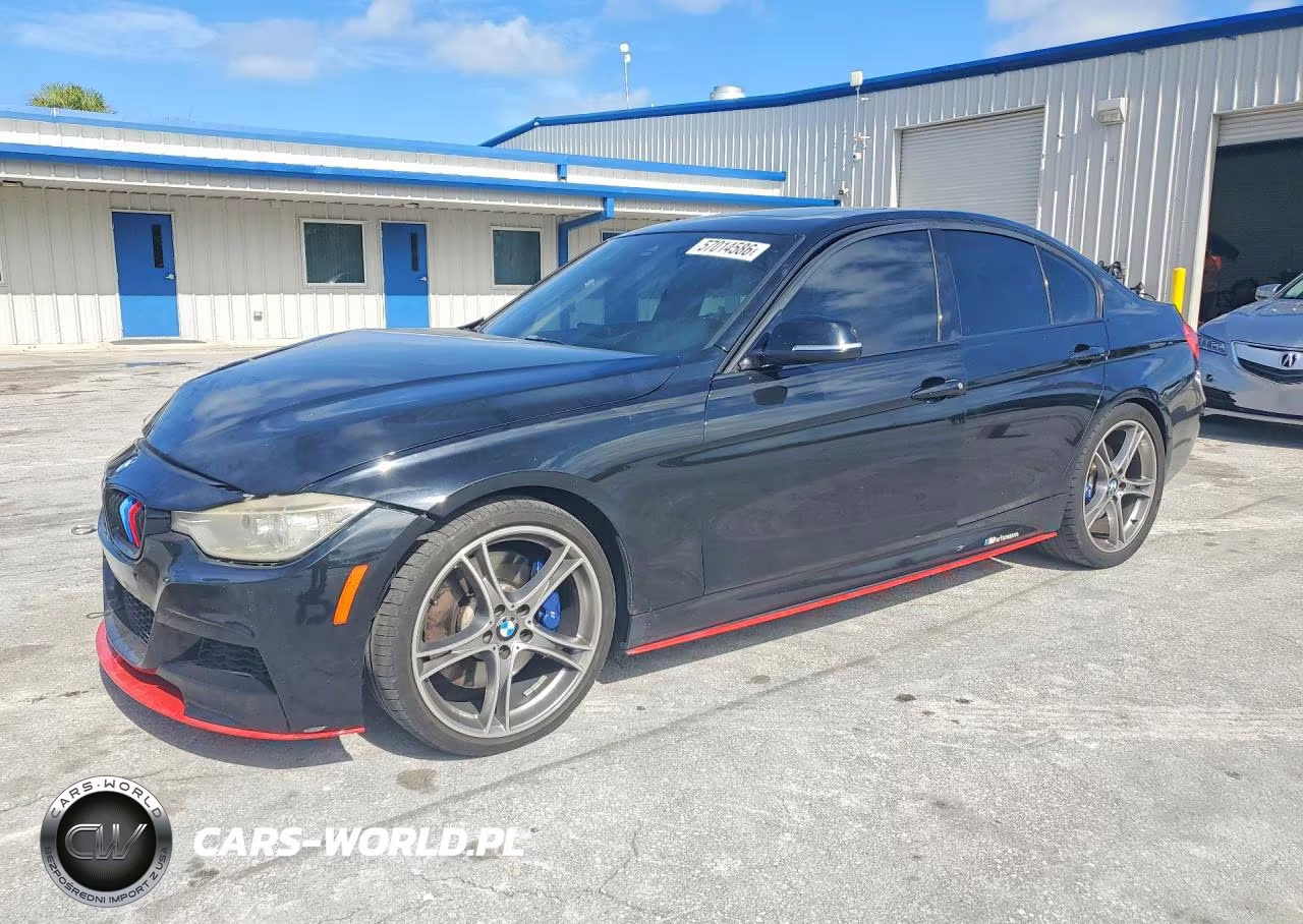 2013 BMW 335 Xi – zdjęcie 1 z 12