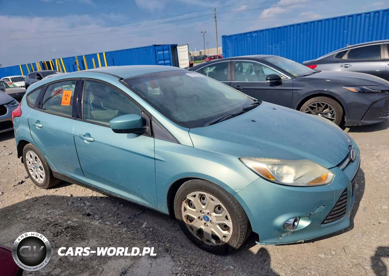 2012 Ford Focus Se VIN:1FAHP3K27CL240489 - 4