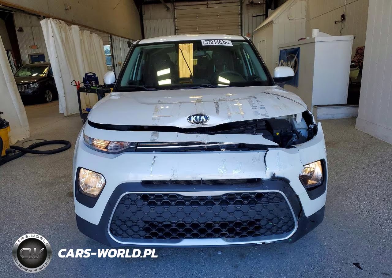 2020 Kia Soul S VIN:KNDJ23AU0L7060194 - 5