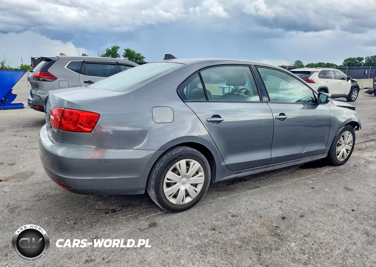 2012 Volkswagen Jetta Se VIN:3VWDX7AJ1CM343864 - 3