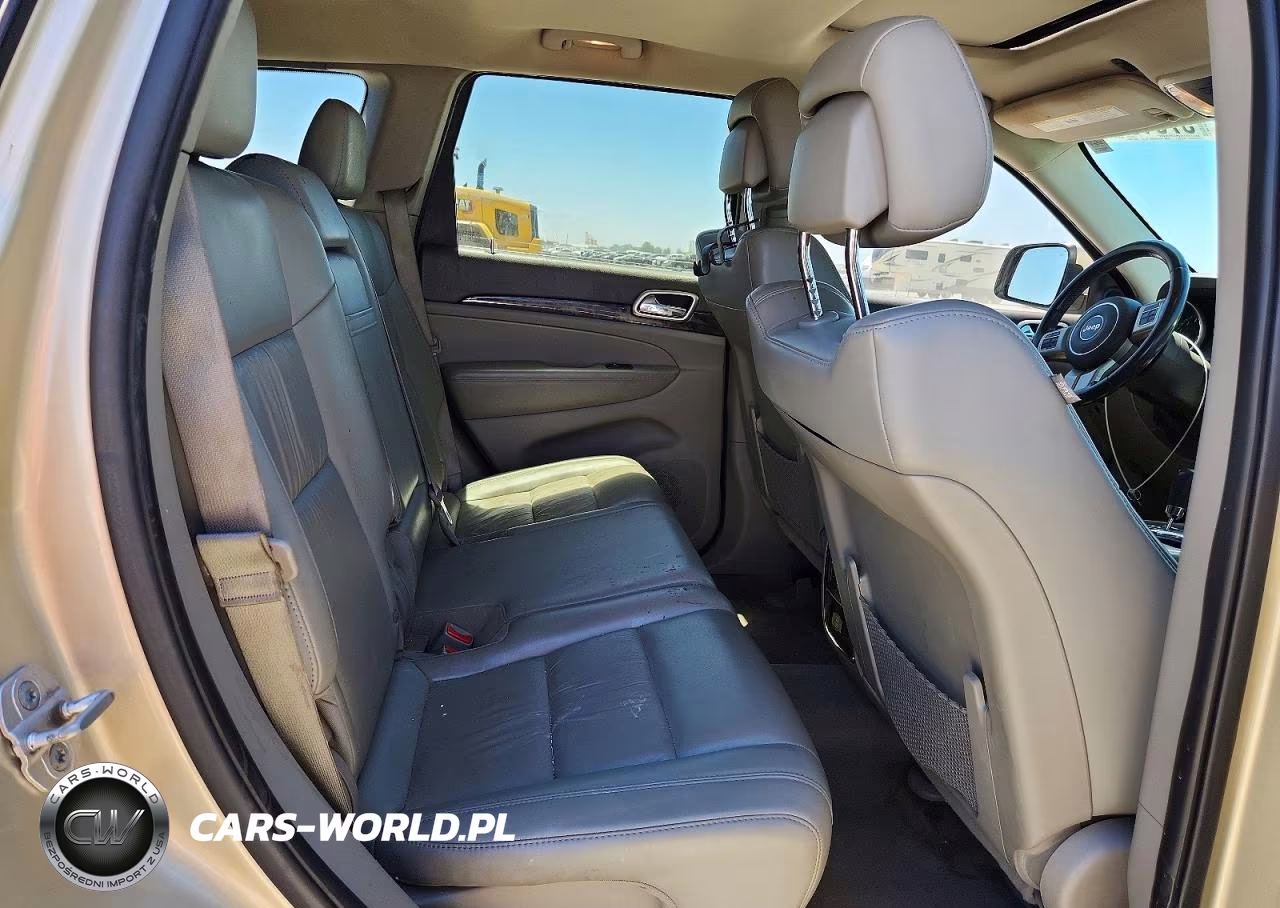 2011 Jeep Grand Cherokee Laredo VIN:1J4RR4GG5BC557666 - 11