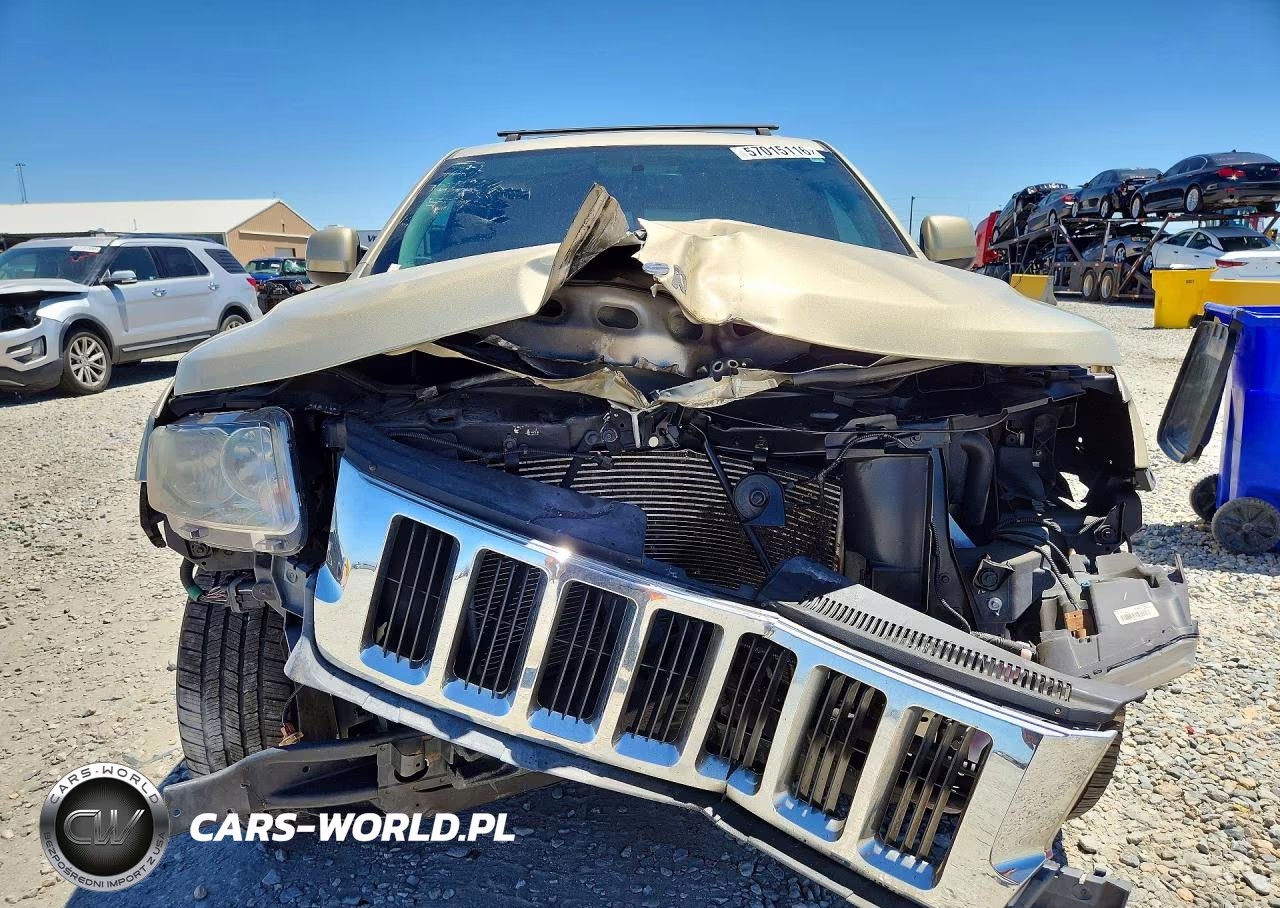 2011 Jeep Grand Cherokee Laredo VIN:1J4RR4GG5BC557666 - 5