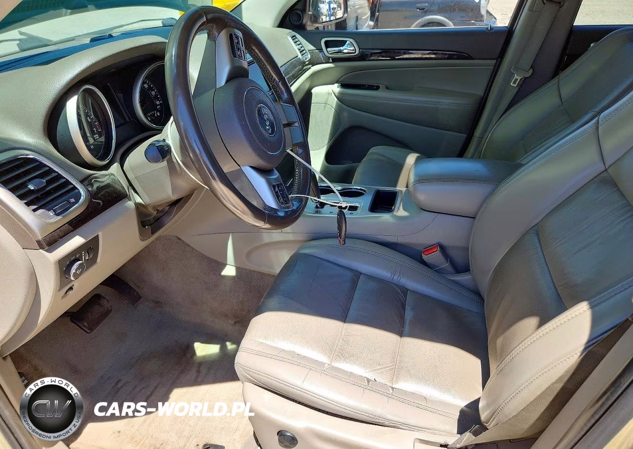 2011 Jeep Grand Cherokee Laredo VIN:1J4RR4GG5BC557666 - 7