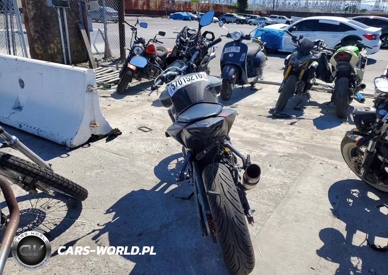 2020 Yamaha Mt-03 VIN:MH3RH20Y4LK001079 - 4