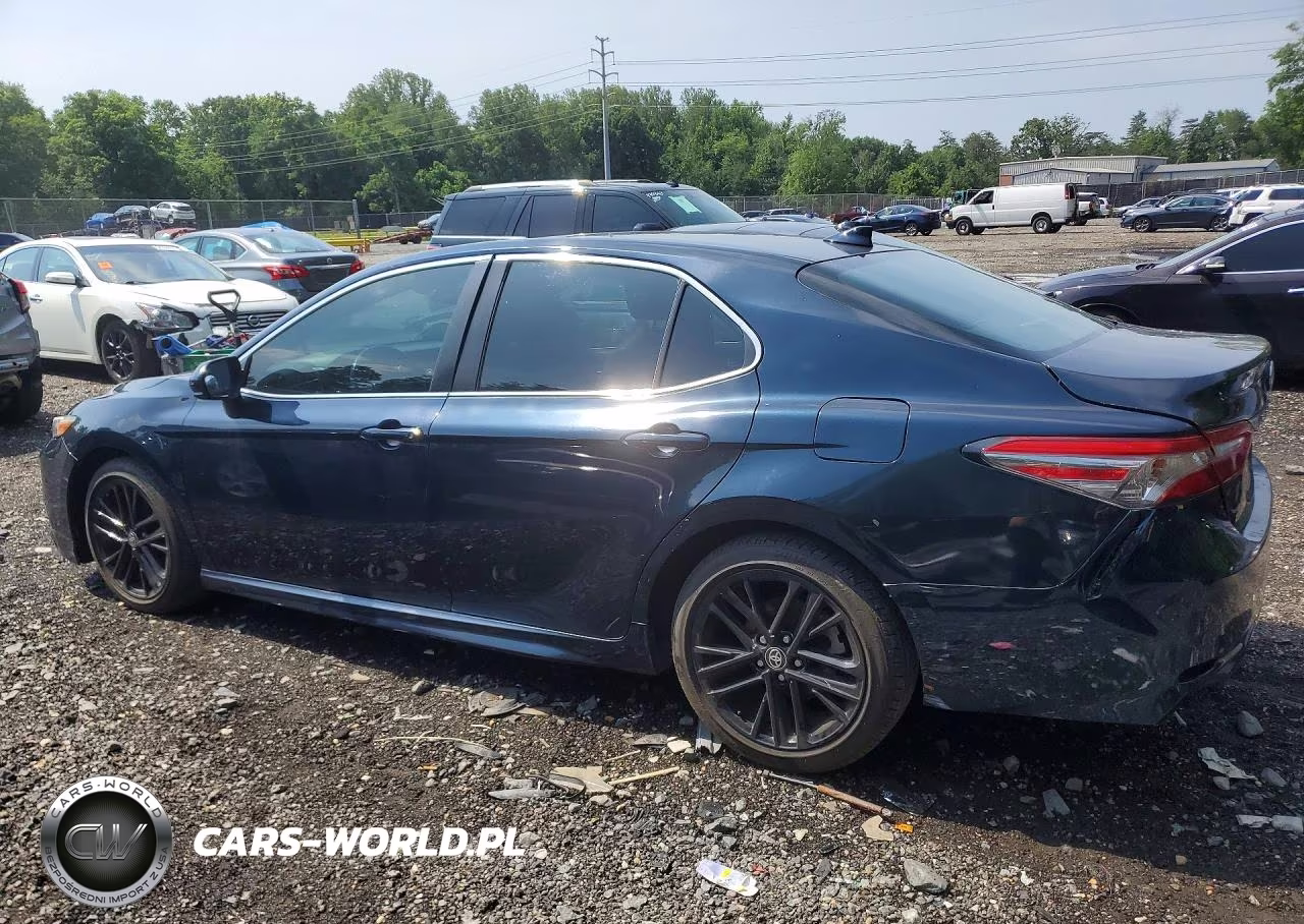 2019 Toyota Camry Se VIN:4T1B11HK2KU702877 - 2