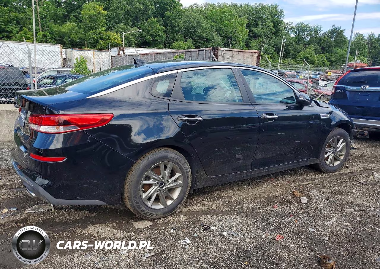 2019 Kia Optima Lx VIN:5XXGT4L30KG335800 - 3