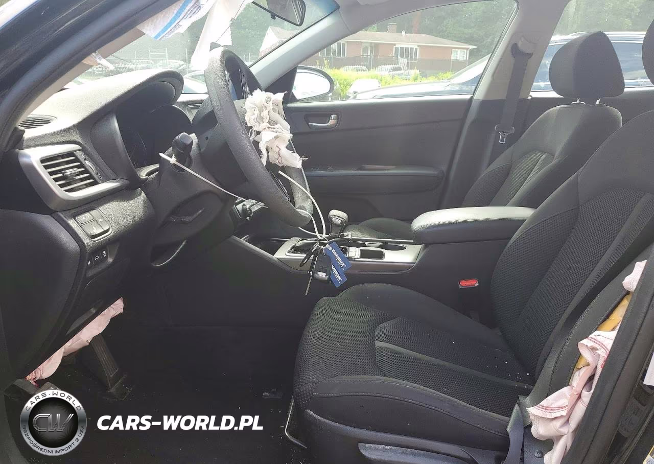 2019 Kia Optima Lx VIN:5XXGT4L30KG335800 - 7