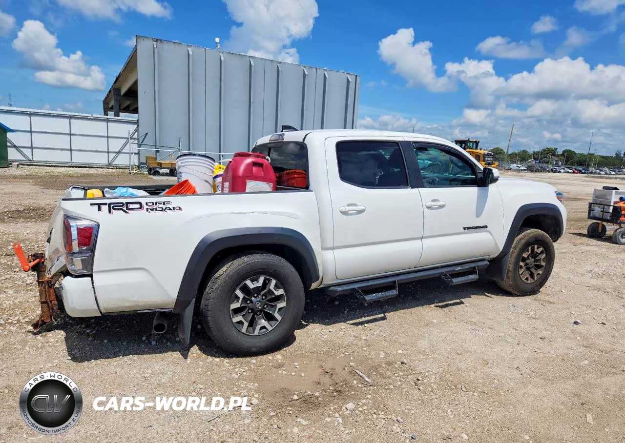 2021 Toyota Tacoma Trd Off-Road VIN:5TFAZ5CNXMX113983 - 3