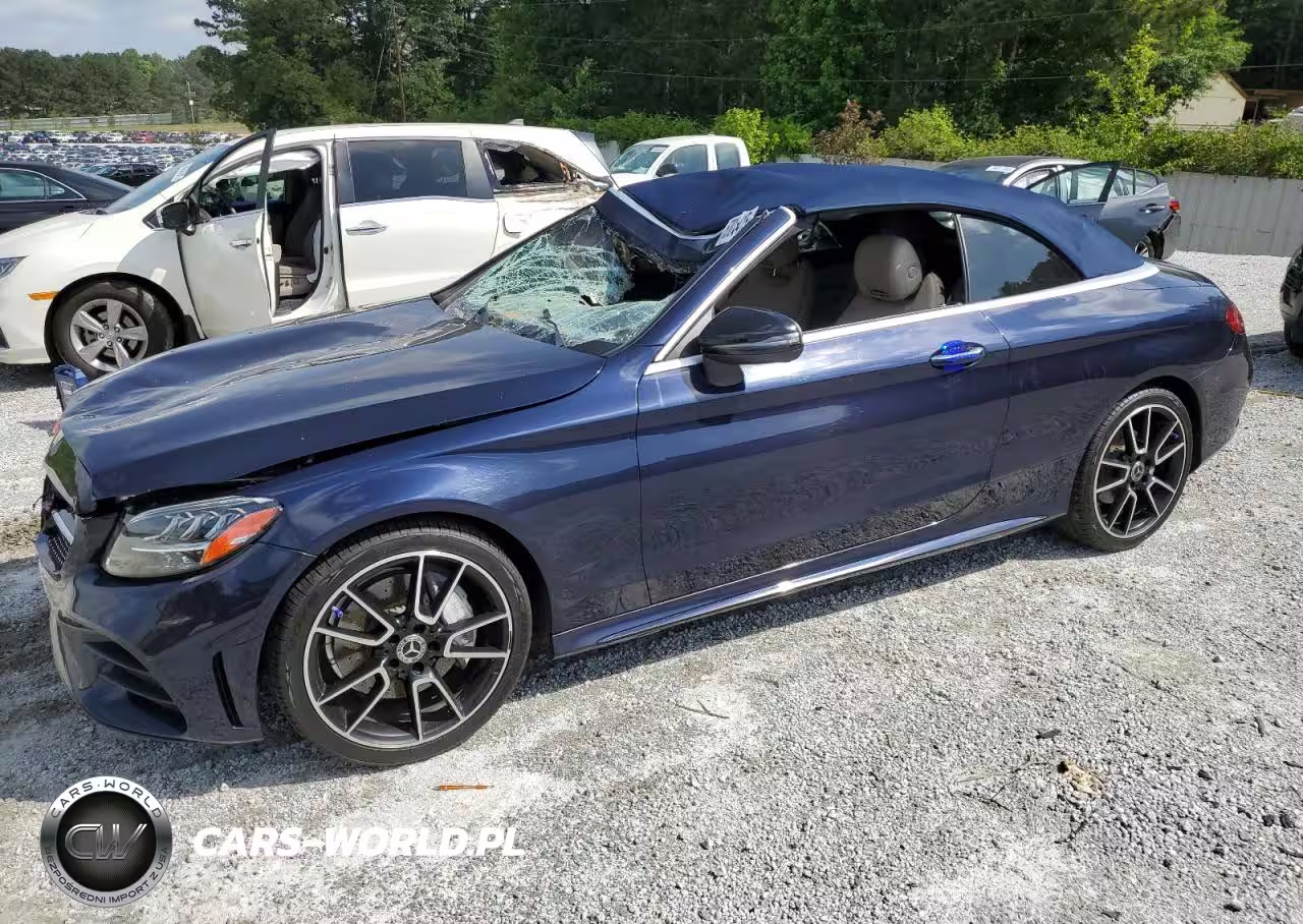 2020 Mercedes-Benz C 300