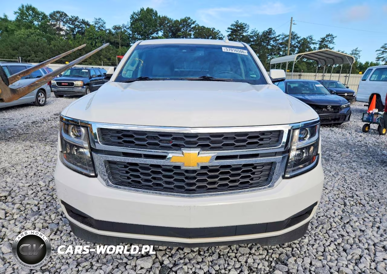 2017 Chevrolet Tahoe C1500 Lt VIN:1GNSCBKC0HR275952 - 5