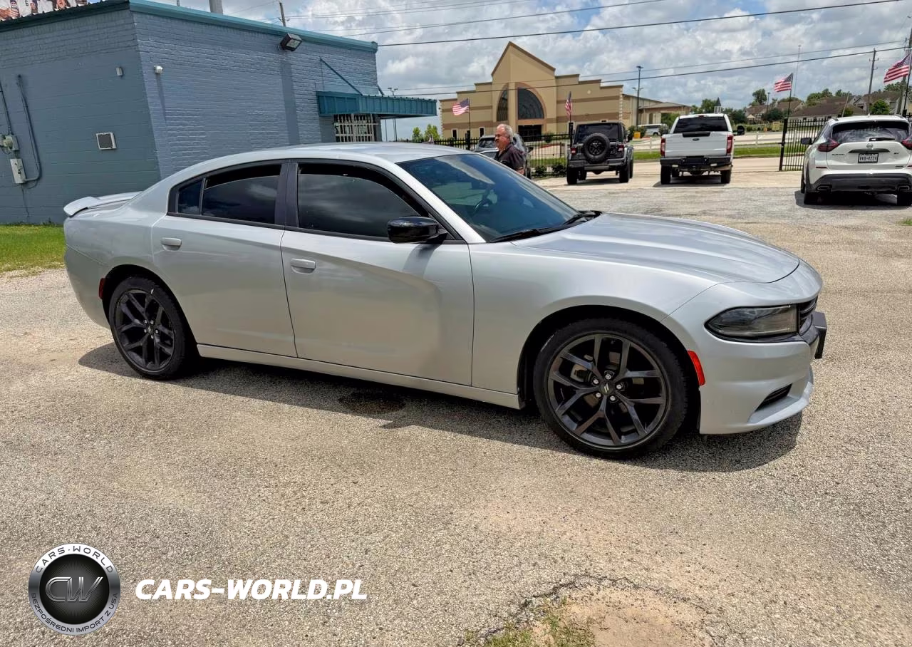 DODGE CHARGER SX – zdjęcie 1 z 15