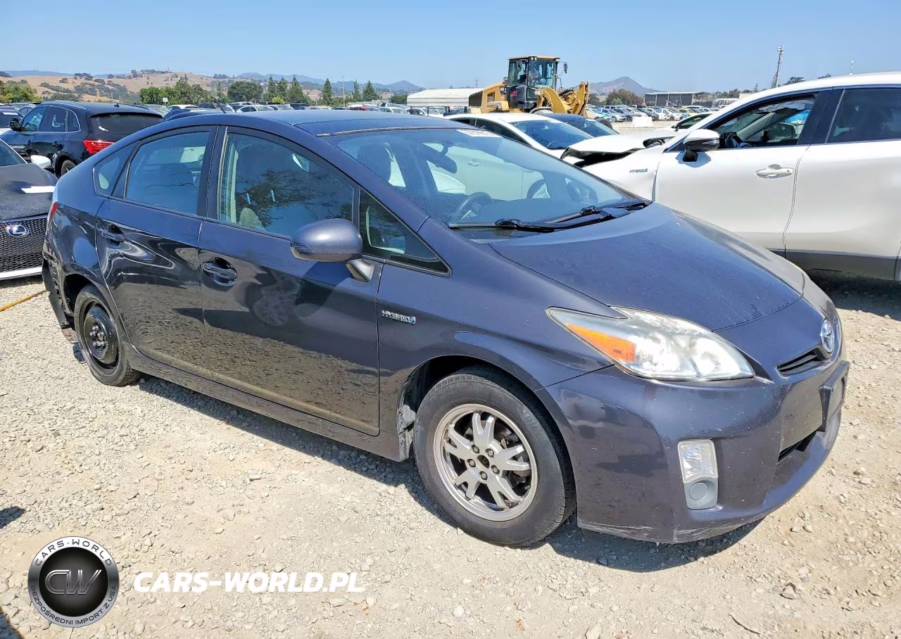 2010 Toyota Prius Iii VIN:JTDKN3DU0A5124847 - 4