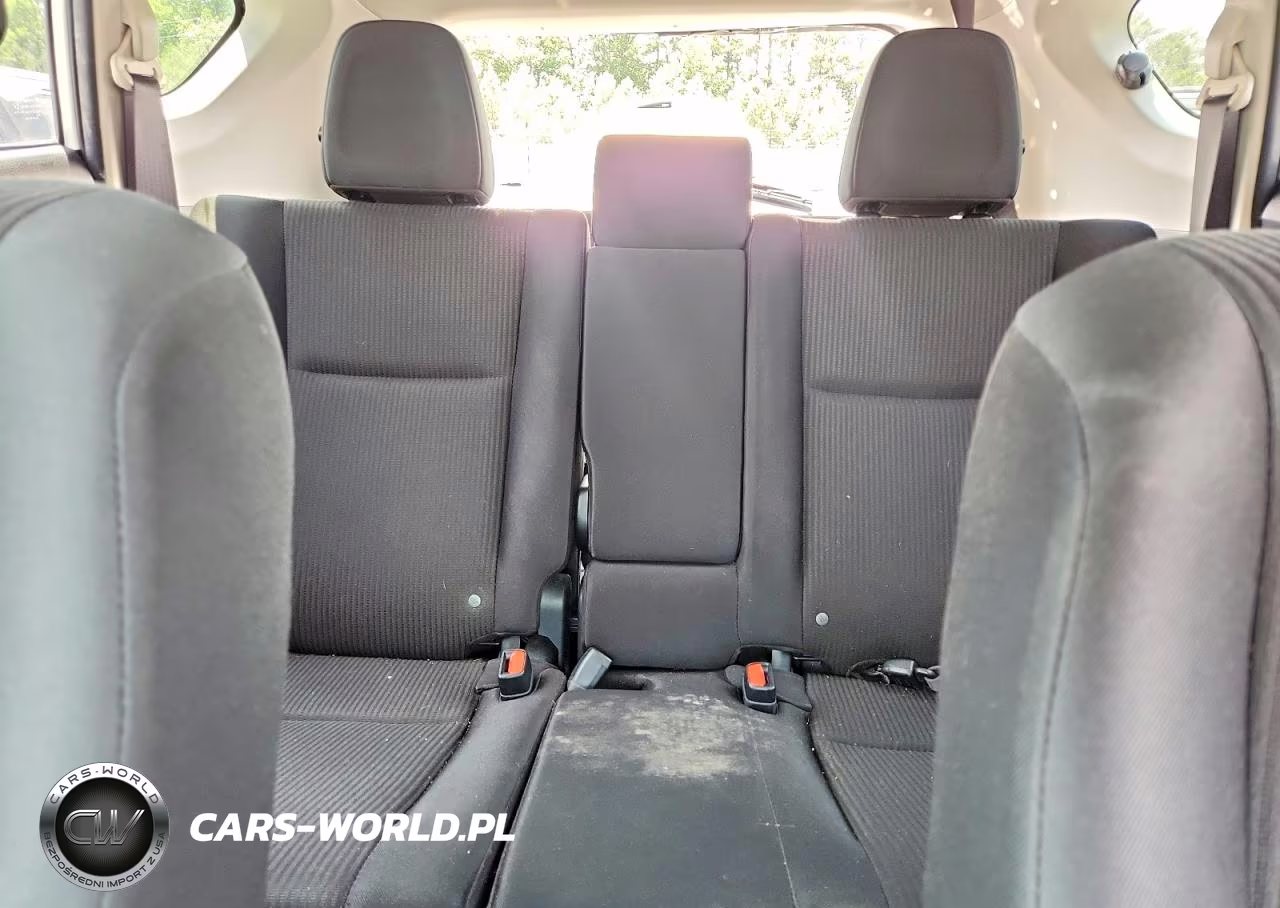 2018 Toyota Rav4 Le VIN:JTMZFREV7JJ204689 - 10