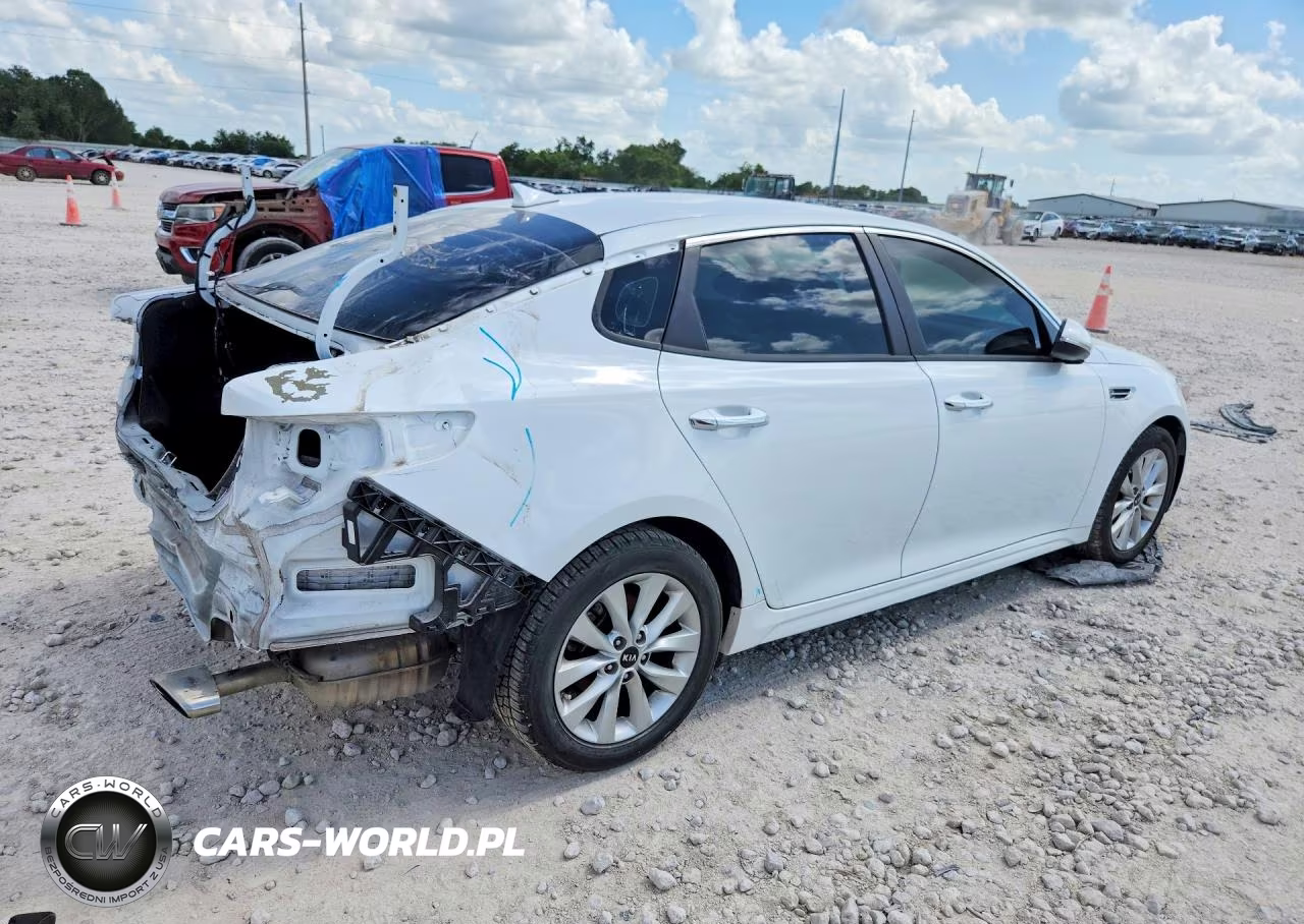 2018 Kia Optima Lx VIN:5XXGT4L3XJG274518 - 3