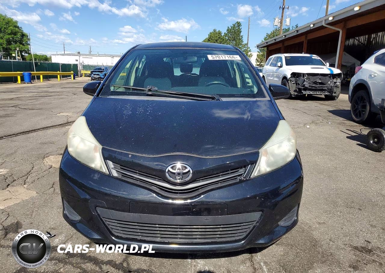 2013 Toyota Yaris 5-Door Le VIN:JTDKTUD34DD556841 - 5