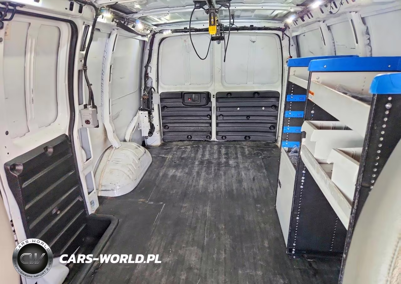 2015 CHEVROLET EXPRESS 2500 WORK VAN VIN:1GCWGFCF2F1168864 - 10