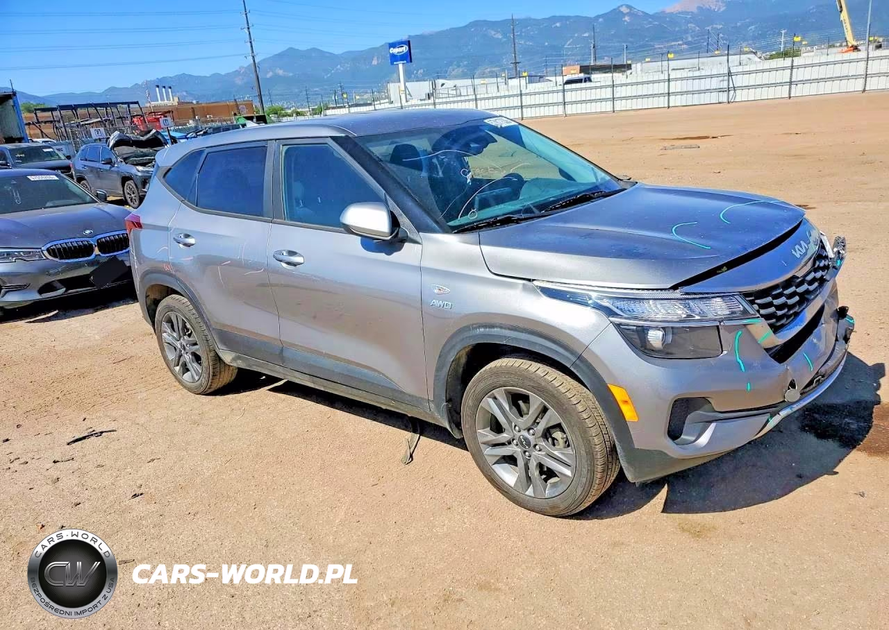 2023 Kia Seltos Lx VIN:KNDEPCAA5P7361719 - 4