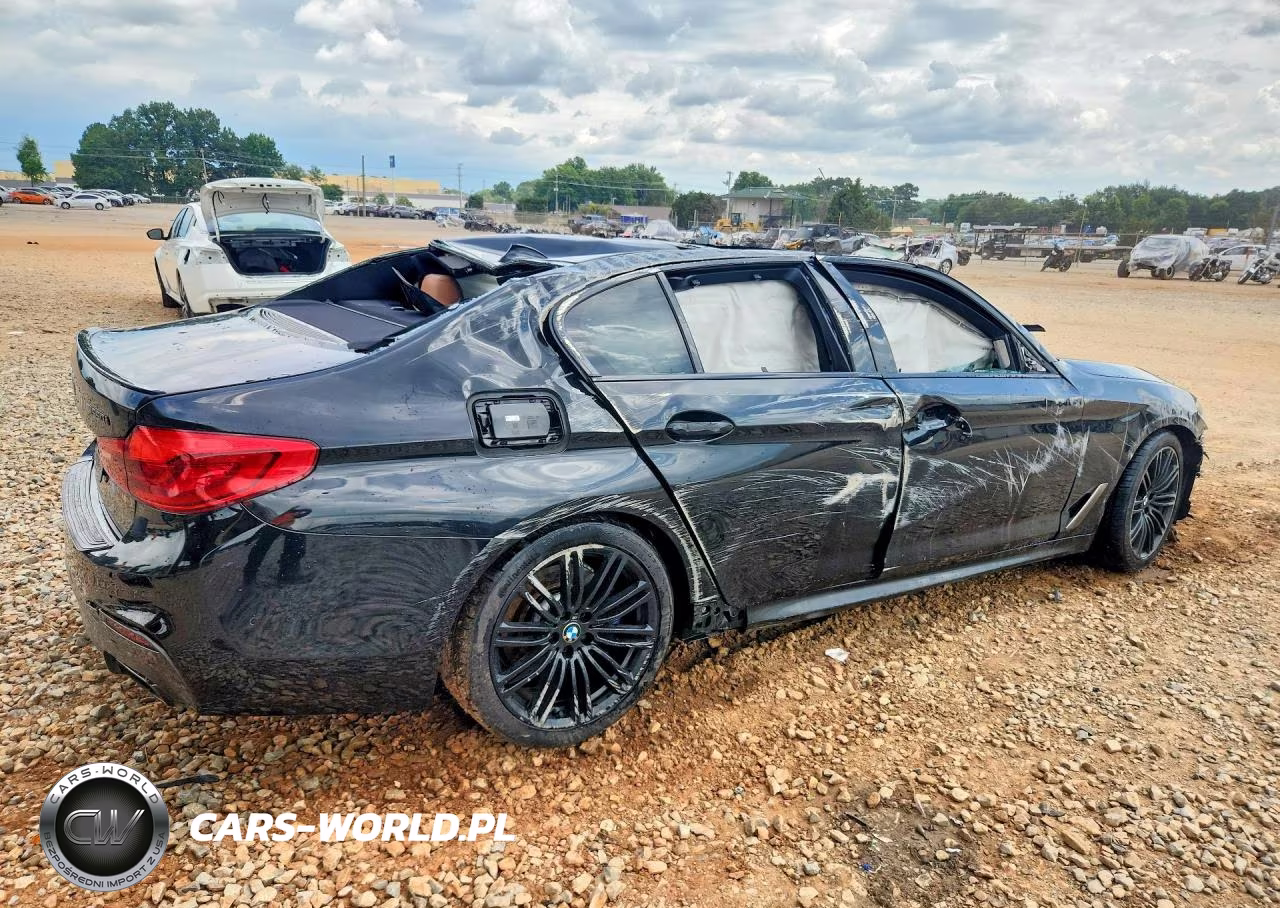 2019 BMW M550Xi VIN:WBAJB9C54KB287745 - 3