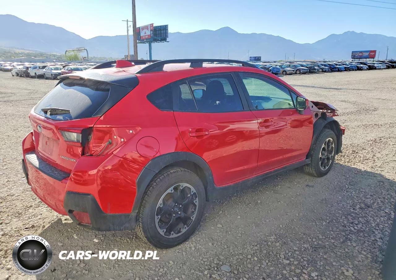 2022 Subaru Crosstrek Premium VIN:JF2GTAPC0N8235309 - 3