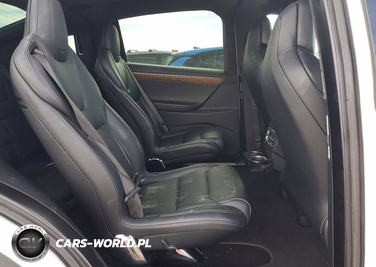 2017 Tesla Model X VIN:5YJXCBE27HF070152 - 11