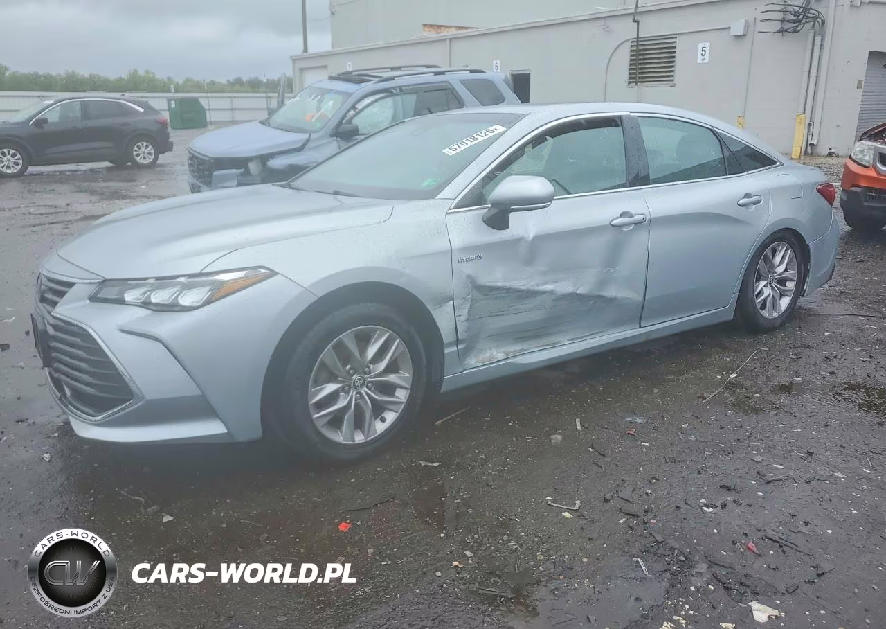 2021 Toyota Avalon Xle – zdjęcie 1 z 12