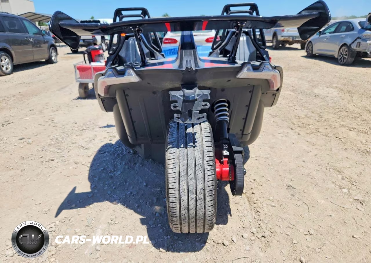 2020 Polaris Slingshot R VIN:57XAARGB2L8137743 - 6