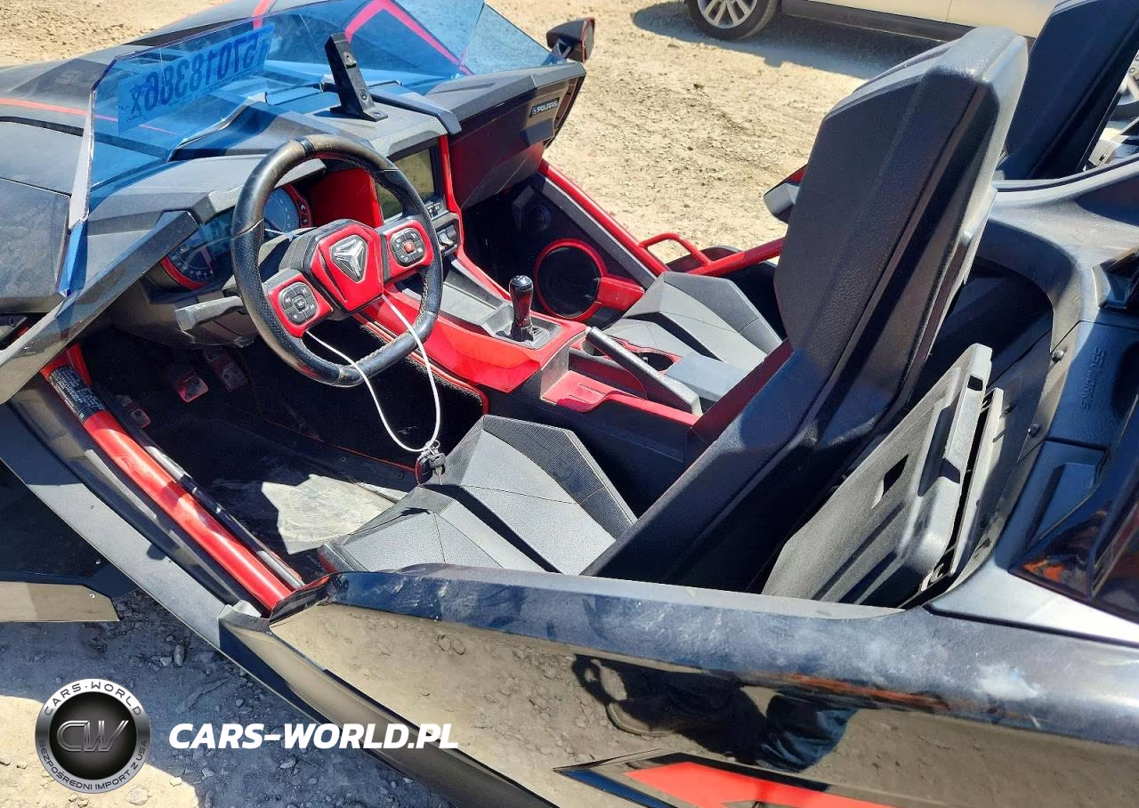 2020 Polaris Slingshot R VIN:57XAARGB2L8137743 - 8