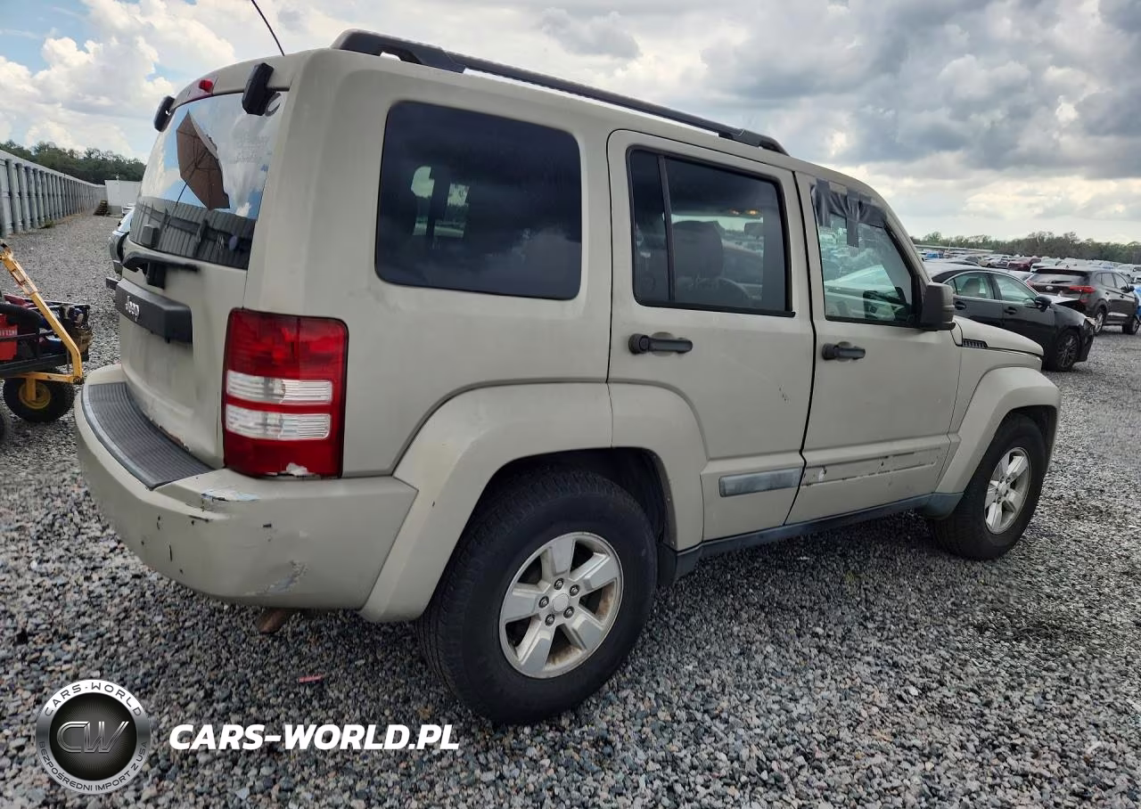 2010 Jeep Liberty Sport VIN:1J4PP2GK2AW171550 - 3