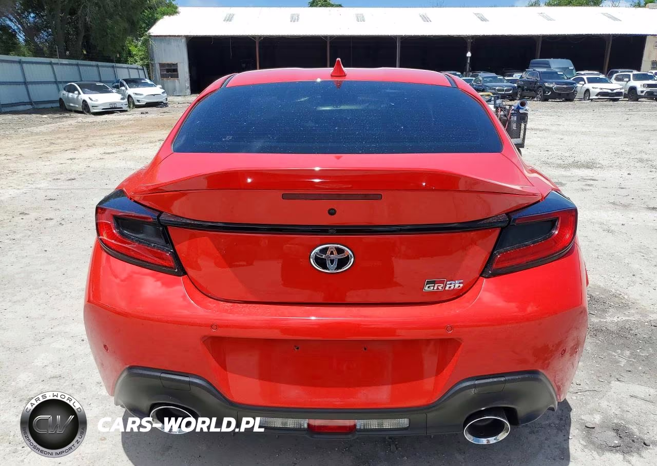 2024 Toyota Gr 86 Premium VIN:JF1ZNBE13R8756173 - 6