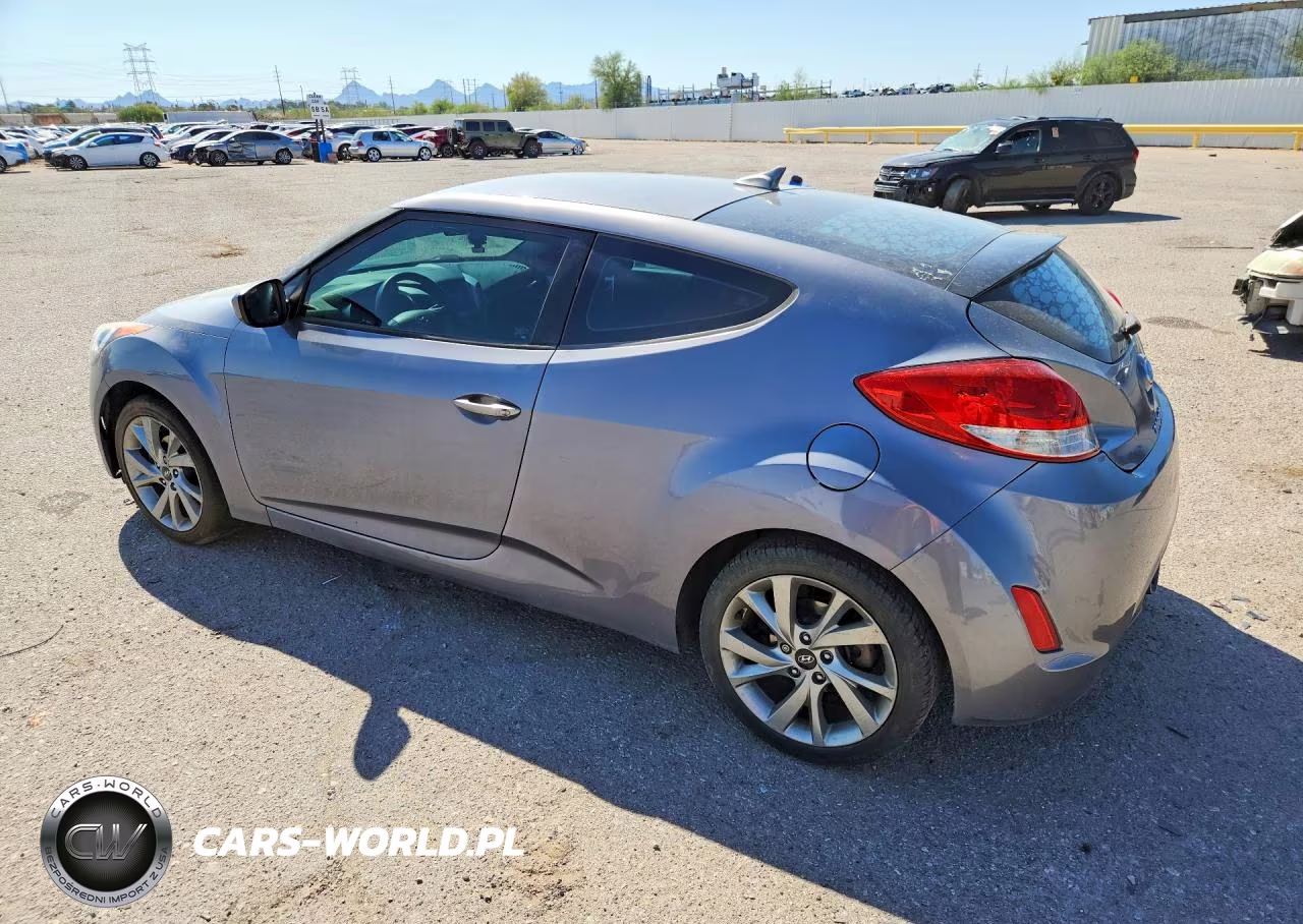 2016 Hyundai Veloster Base VIN:KMHTC6AD9GU282811 - 2