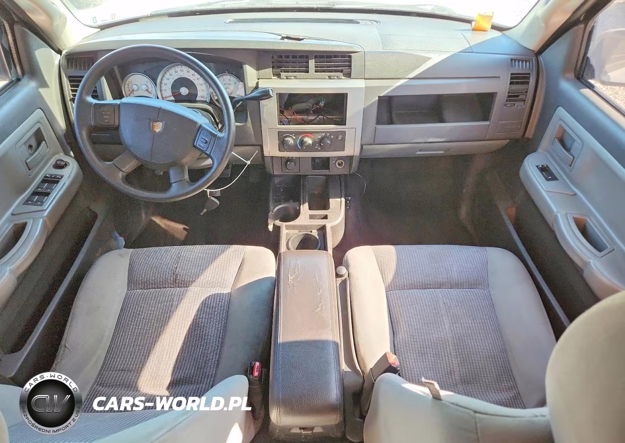 2008 Dodge Dakota Quad Slt VIN:1D7HW48N88S560573 - 8