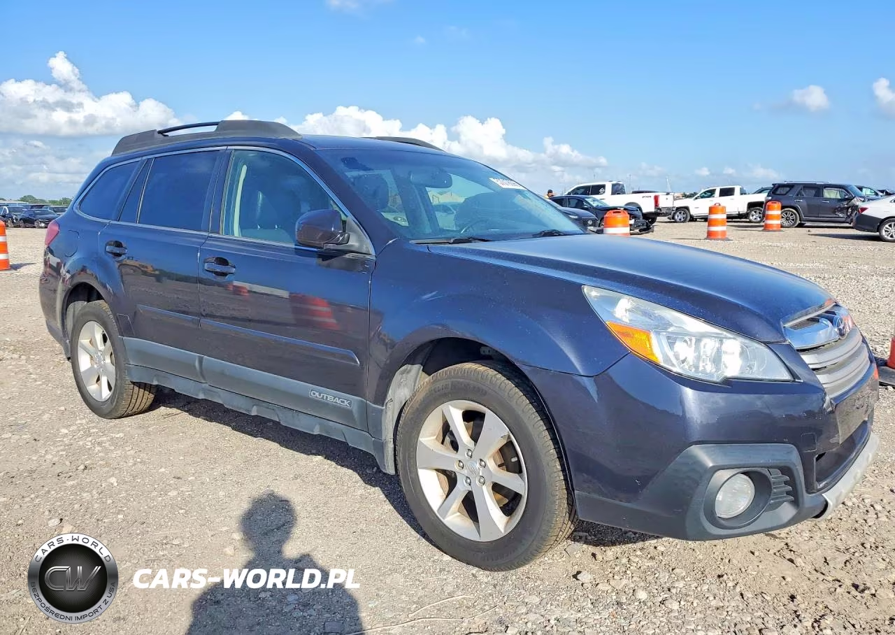2013 Subaru Outback 2.5I Limited VIN:4S4BRBLC2D3228002 - 4