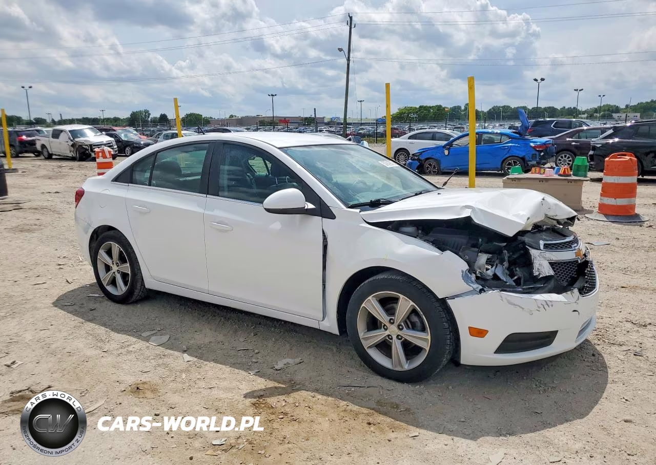 2013 Chevrolet Cruze Lt VIN:1G1PE5SB6D7141267 - 4