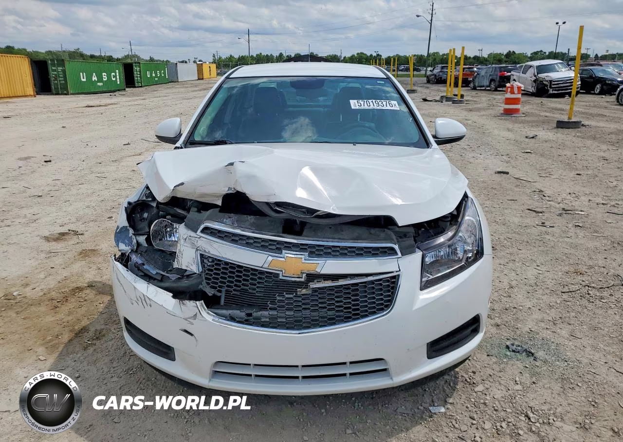 2013 Chevrolet Cruze Lt VIN:1G1PE5SB6D7141267 - 5
