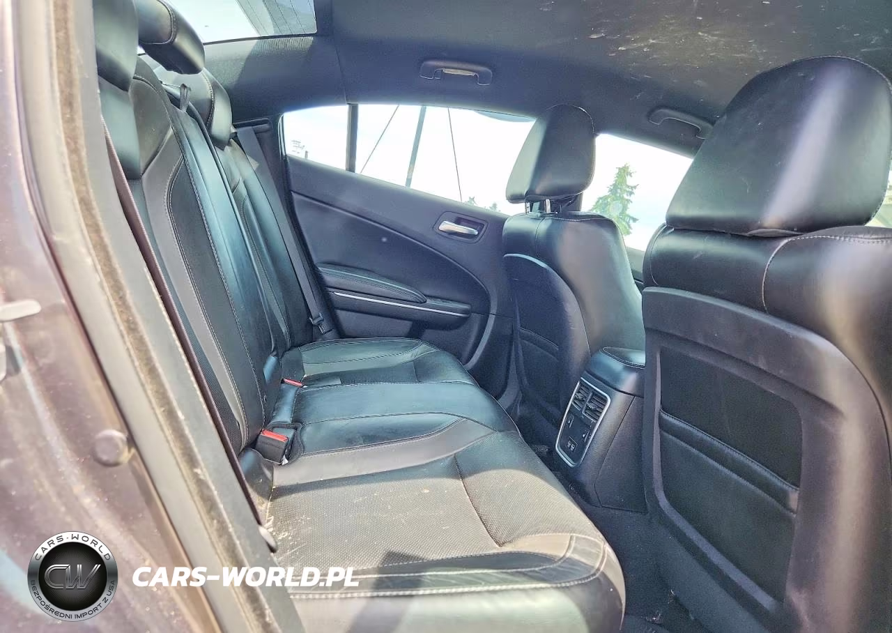 2019 Dodge Charger Sxt VIN:2C3CDXBG0KH753311 - 10