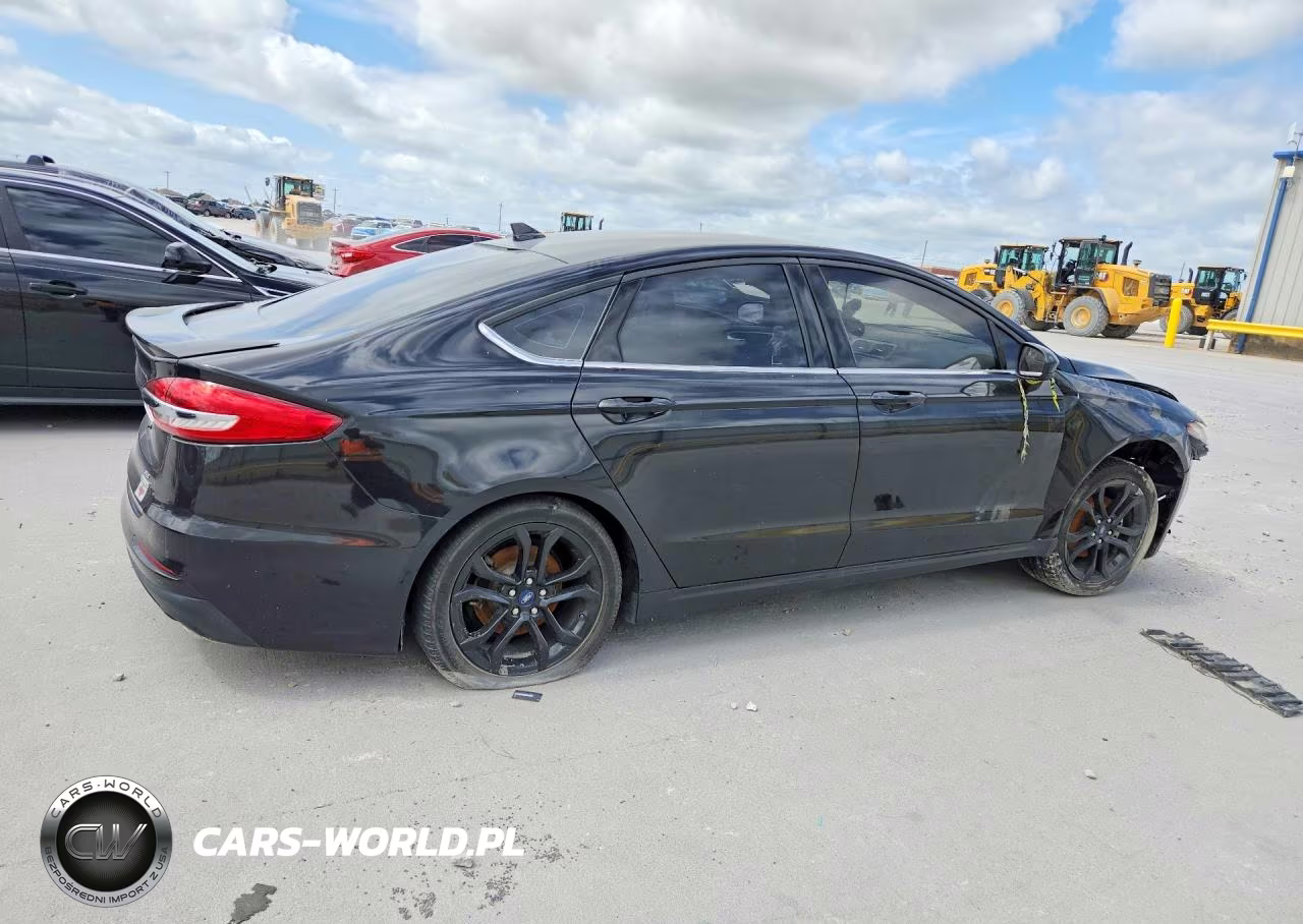 2020 Ford Fusion Se VIN:3FA6P0HD1LR148102 - 3