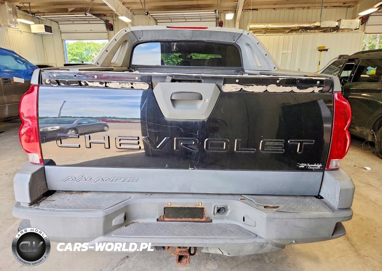 2002 Chevrolet Avalanche K1500 VIN:3GNEK13T12G333132 - 6